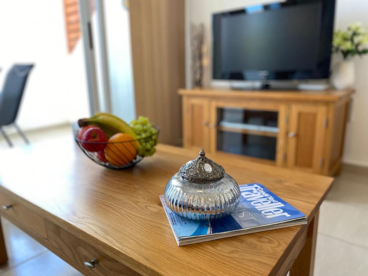 Beautiful 2 Bed Apartment In Peyia Valley, Paphos Buitenkant foto