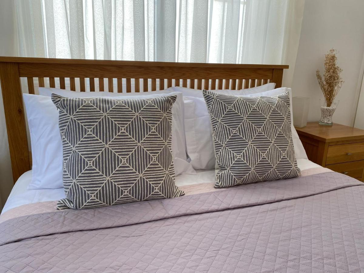 Beautiful 2 Bed Apartment In Peyia Valley, Paphos Buitenkant foto