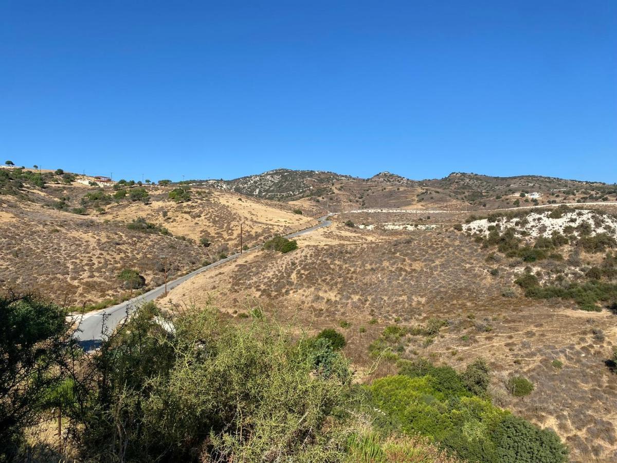Beautiful 2 Bed Apartment In Peyia Valley, Paphos Buitenkant foto