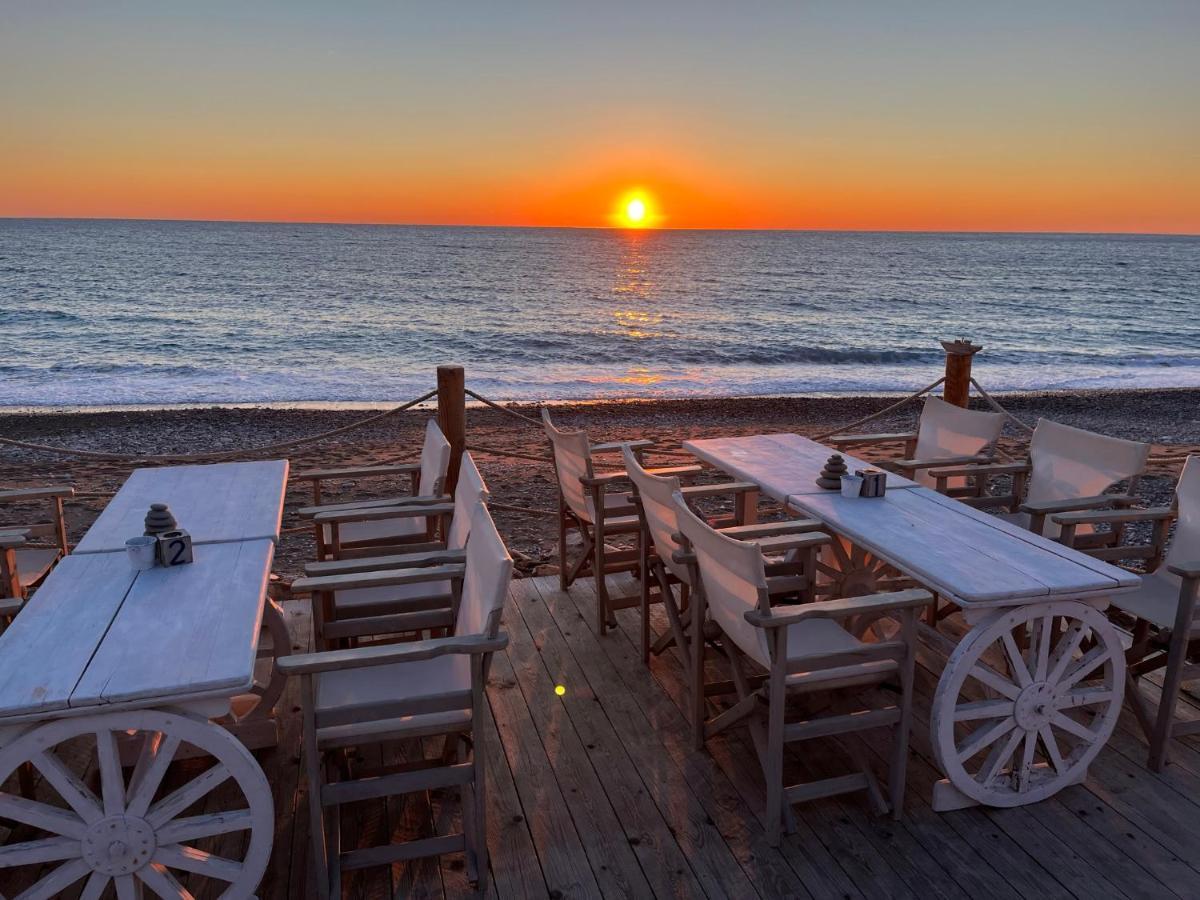 Beautiful 2 Bed Apartment In Peyia Valley, Paphos Buitenkant foto