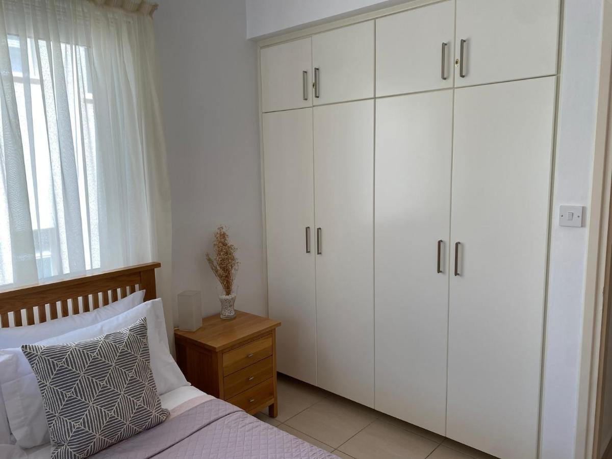 Beautiful 2 Bed Apartment In Peyia Valley, Paphos Buitenkant foto