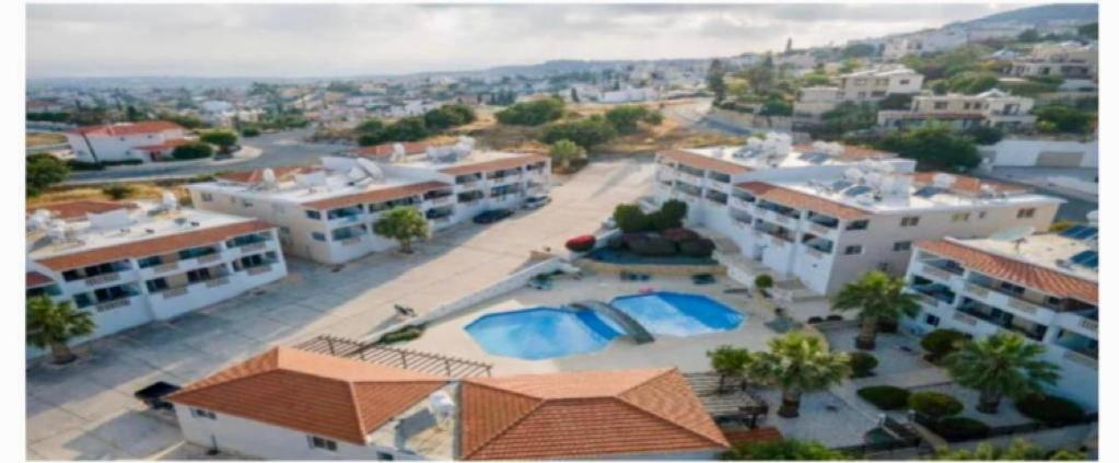 Beautiful 2 Bed Apartment In Peyia Valley, Paphos Buitenkant foto