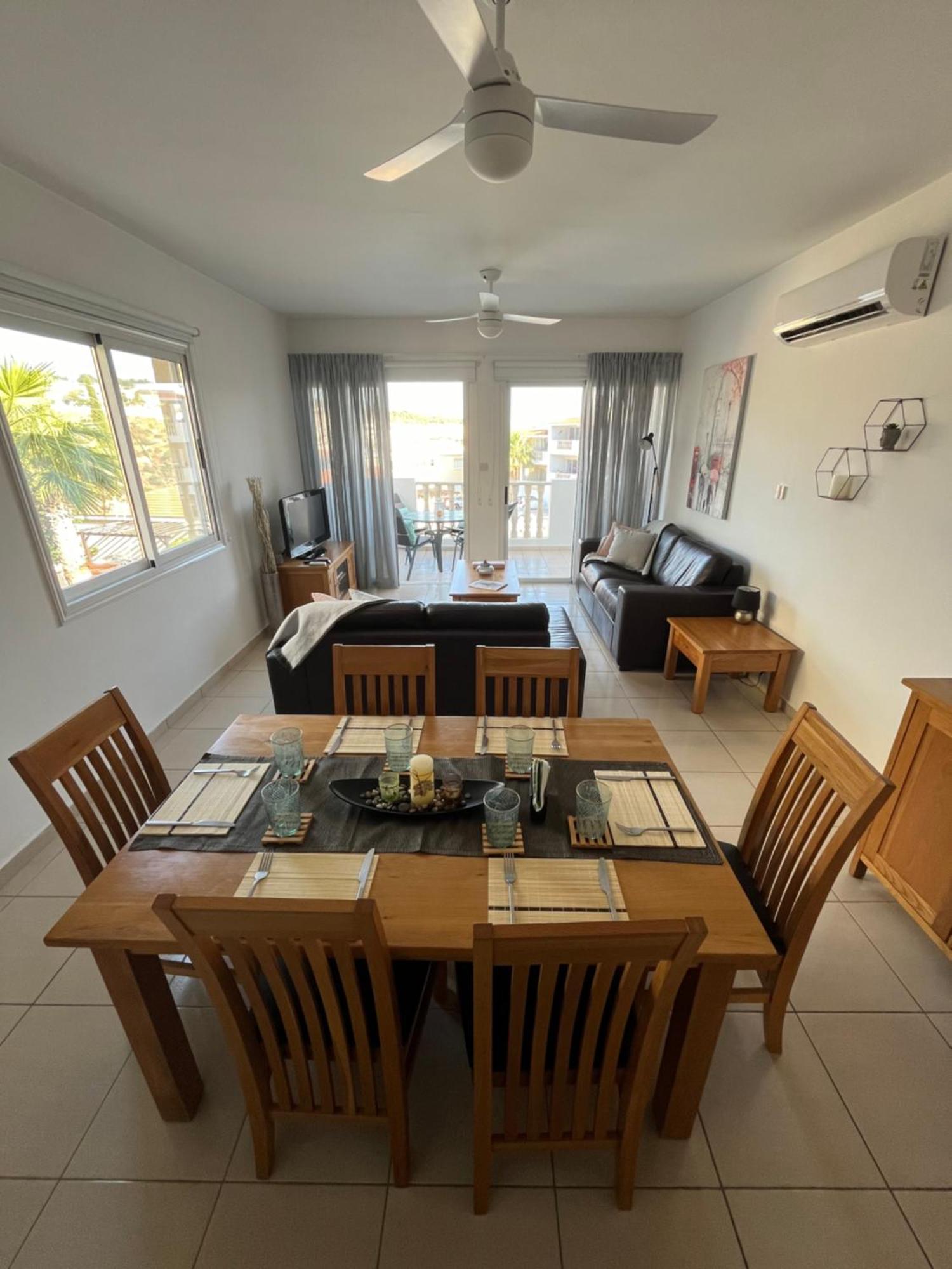 Beautiful 2 Bed Apartment In Peyia Valley, Paphos Buitenkant foto