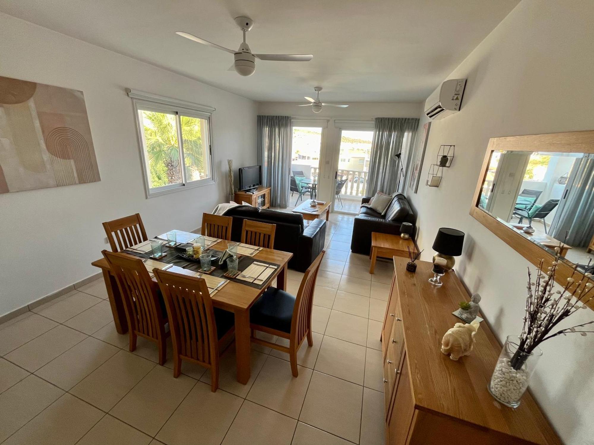 Beautiful 2 Bed Apartment In Peyia Valley, Paphos Buitenkant foto
